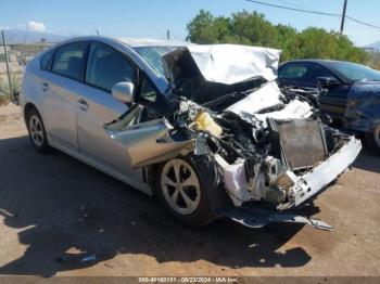  Salvage Toyota Prius