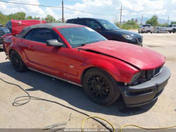  Salvage Ford Mustang