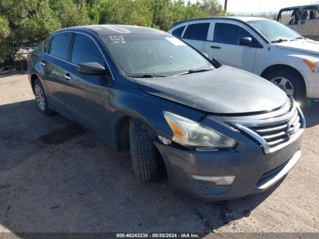  Salvage Nissan Altima