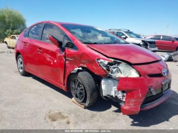  Salvage Toyota Prius