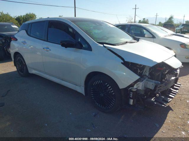  Salvage Nissan LEAF