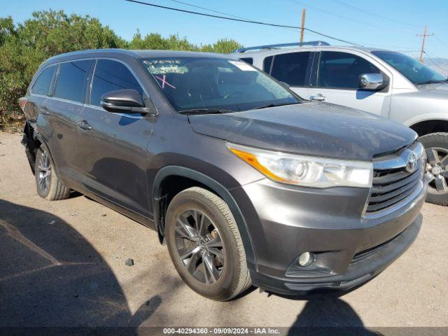  Salvage Toyota Highlander