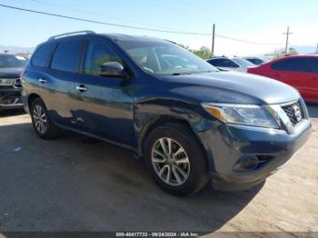  Salvage Nissan Pathfinder