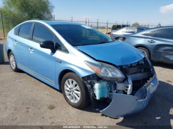  Salvage Toyota Prius