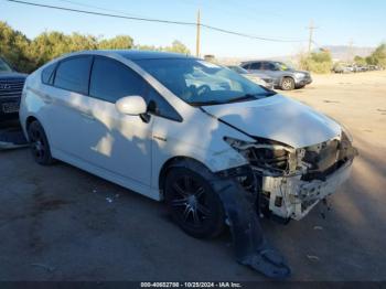  Salvage Toyota Prius