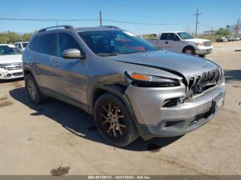  Salvage Jeep Cherokee