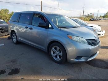  Salvage Toyota Sienna