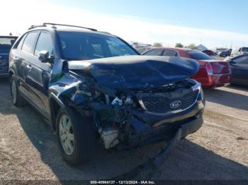  Salvage Kia Sorento