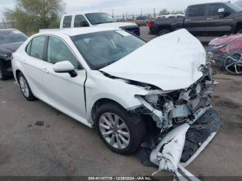  Salvage Toyota Camry