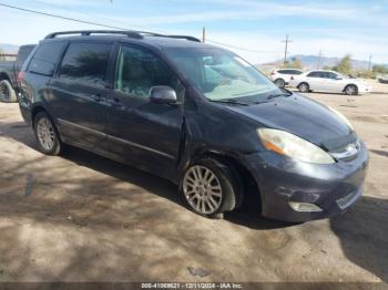  Salvage Toyota Sienna