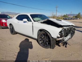  Salvage Dodge Challenger