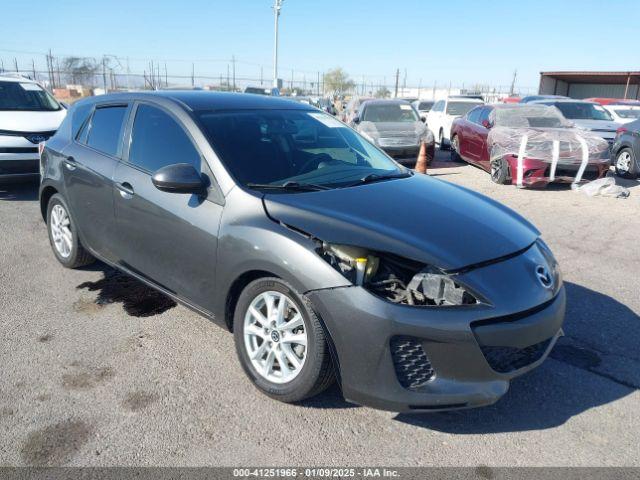  Salvage Mazda Mazda3