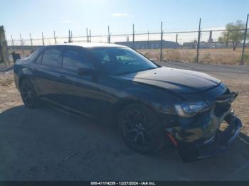  Salvage Chrysler 300