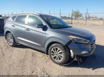  Salvage Hyundai TUCSON