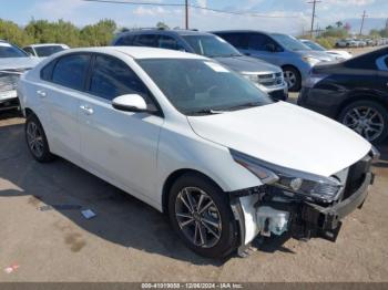  Salvage Kia Forte