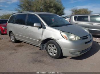  Salvage Toyota Sienna