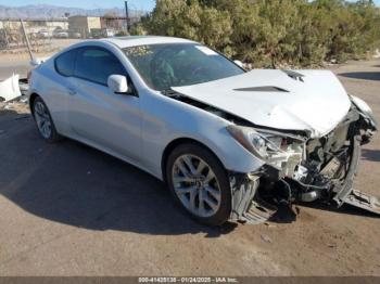  Salvage Hyundai Genesis