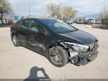  Salvage Kia Forte