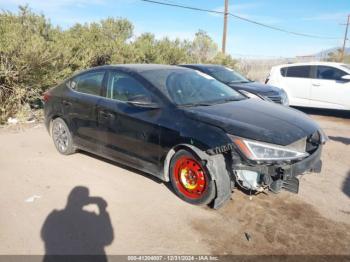  Salvage Hyundai ELANTRA