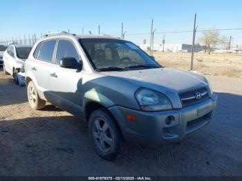  Salvage Hyundai TUCSON