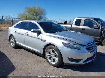  Salvage Ford Taurus