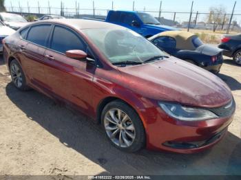  Salvage Chrysler 200