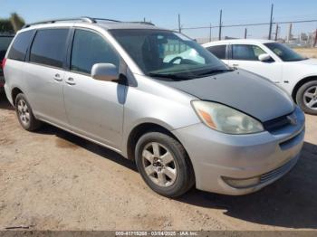  Salvage Toyota Sienna