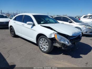  Salvage Chrysler 200