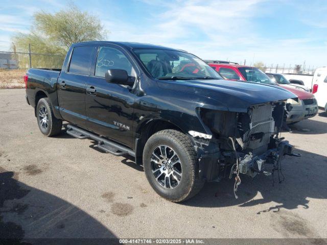  Salvage Nissan Titan