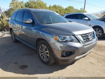  Salvage Nissan Pathfinder