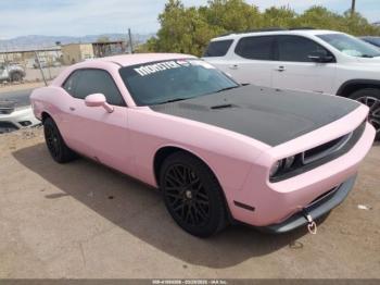  Salvage Dodge Challenger