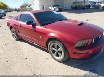  Salvage Ford Mustang