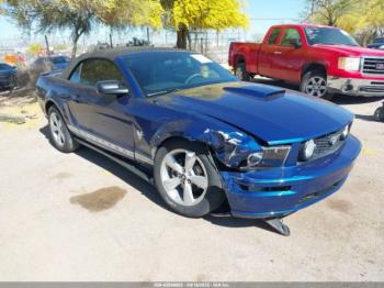  Salvage Ford Mustang