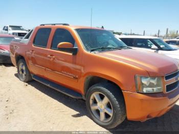  Salvage Chevrolet Avalanche 1500