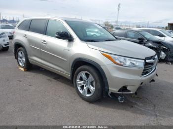  Salvage Toyota Highlander