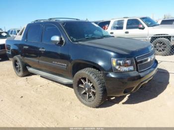  Salvage Chevrolet Avalanche 1500