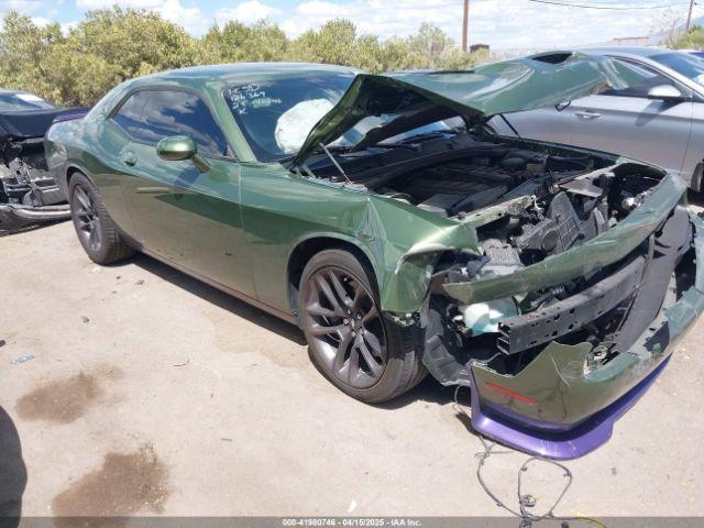  Salvage Dodge Challenger
