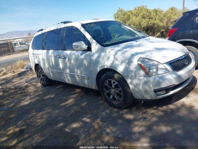  Salvage Kia Sedona