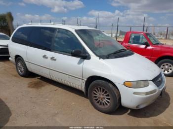  Salvage Chrysler Town & Country