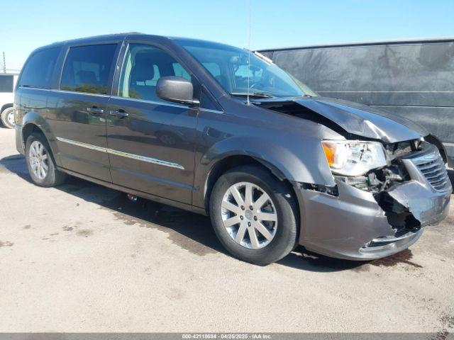  Salvage Chrysler Town & Country