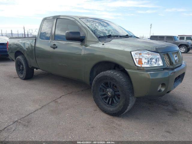  Salvage Nissan Titan