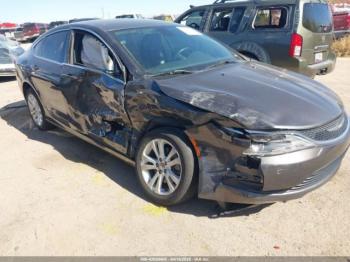  Salvage Chrysler 200