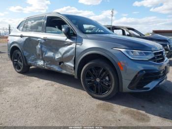  Salvage Volkswagen Tiguan
