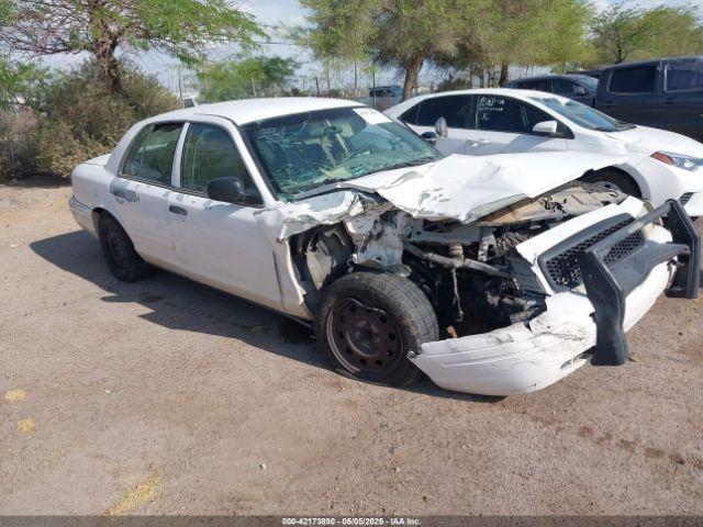  Salvage Ford Crown Victoria
