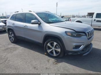  Salvage Jeep Cherokee