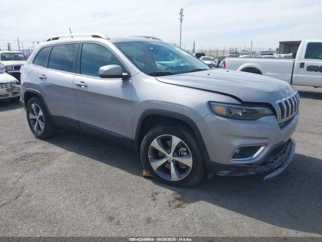  Salvage Jeep Cherokee