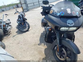  Salvage Harley-Davidson Fltrk