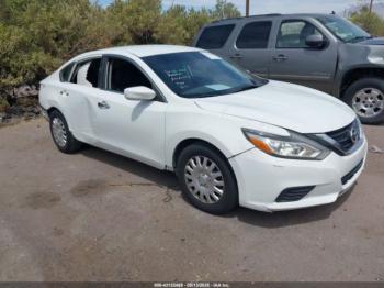  Salvage Nissan Altima