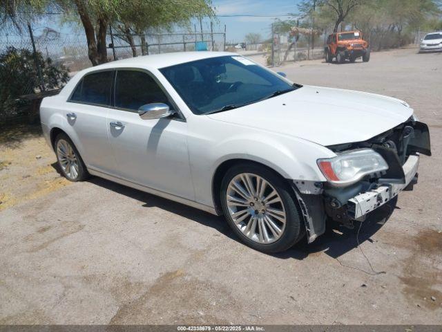  Salvage Chrysler 300