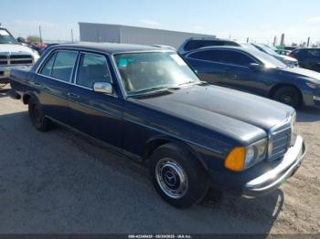  Salvage Mercedes-Benz 240